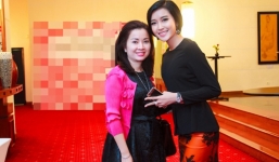 Á hậu Huyền My lần đầu khoe mẹ trẻ đẹp như hai chị em